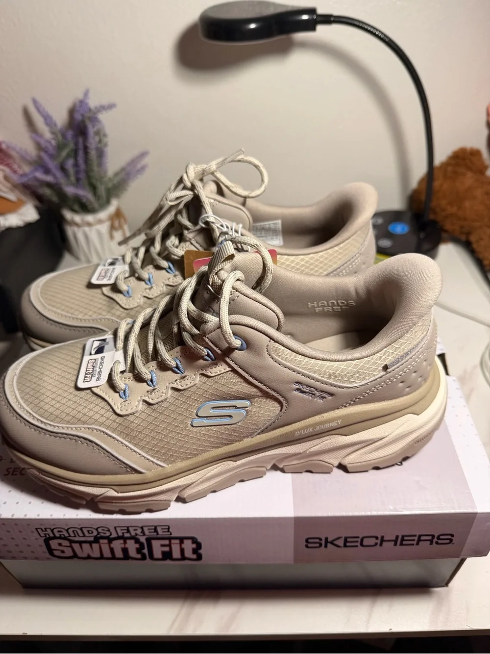 Skechers women’s Swift-Fit Tan Athletic Sneakers
